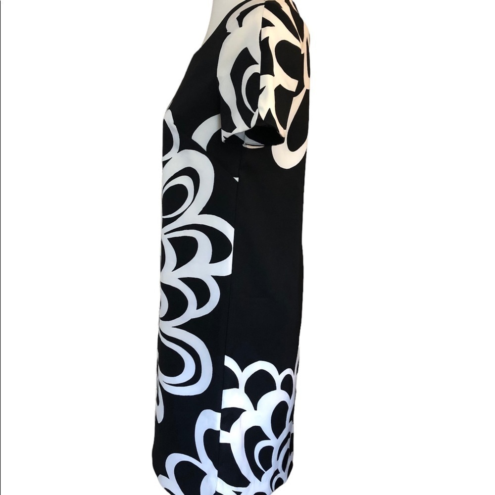 Black and White Floral Shift Dress by AB Studio - Picture 4 of 13